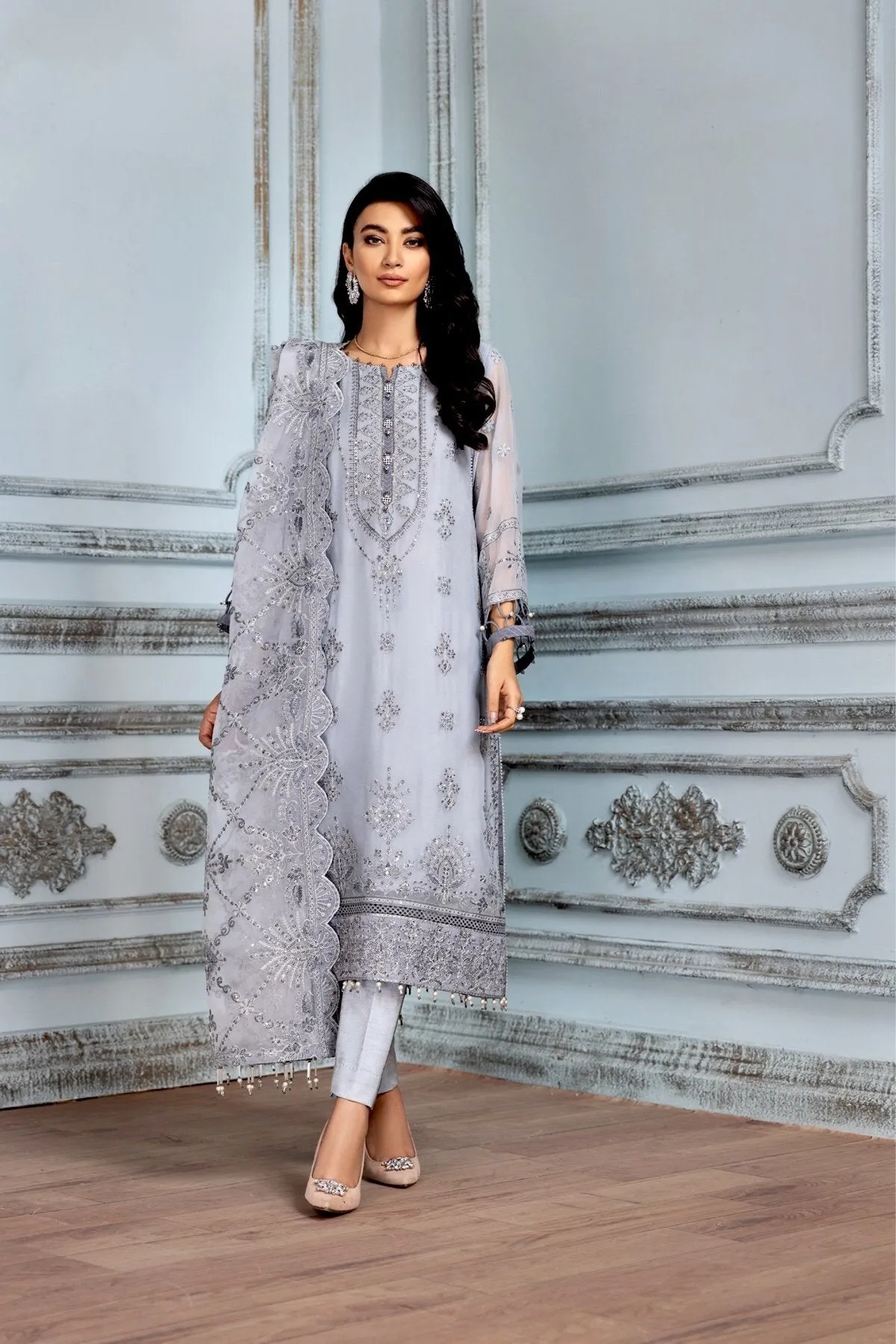 Alizeh Mah-e-Ru Festive Embroidered Chiffon Collection '21 – Surmai