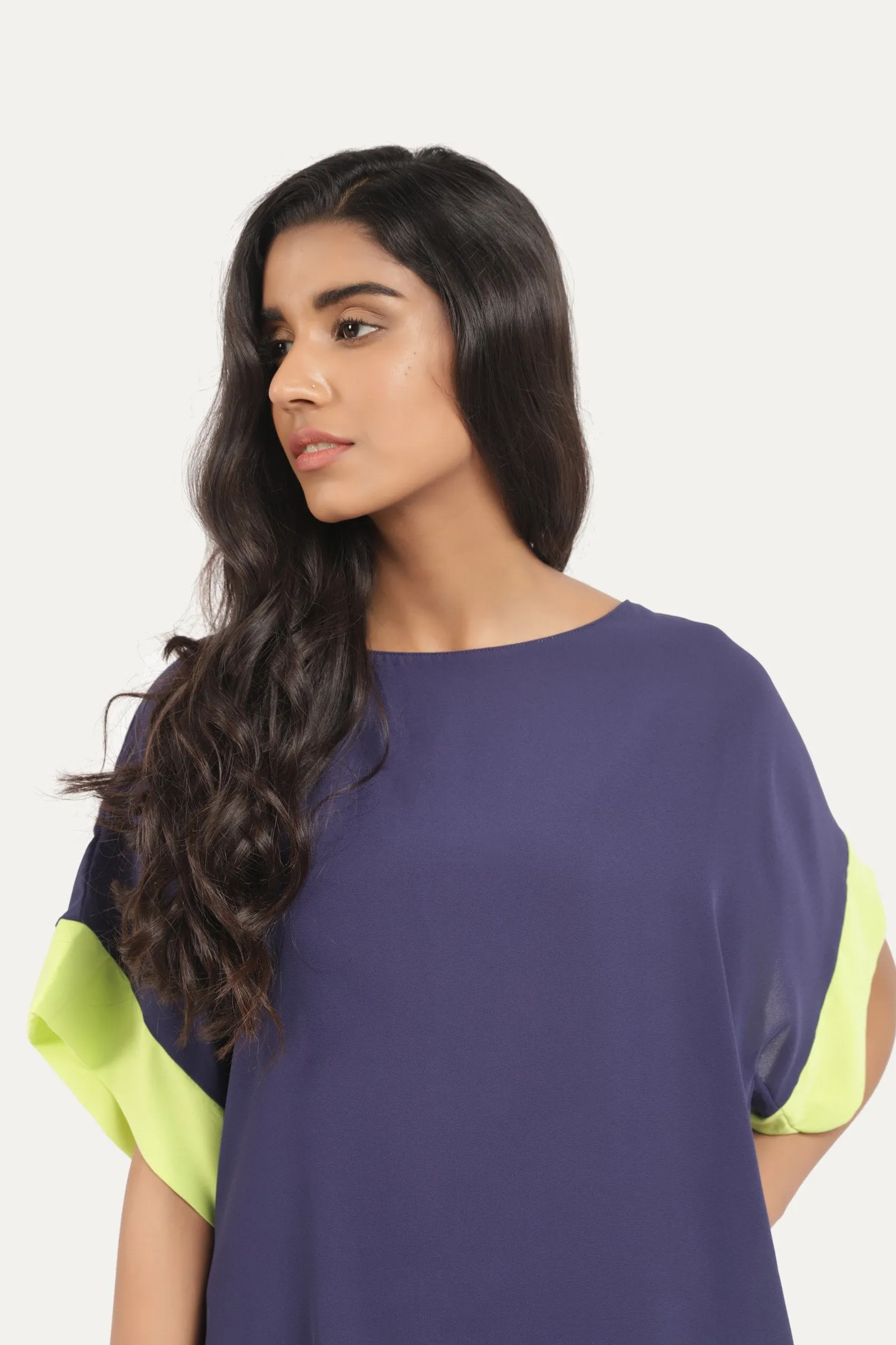 Loose Sleeve Shirt