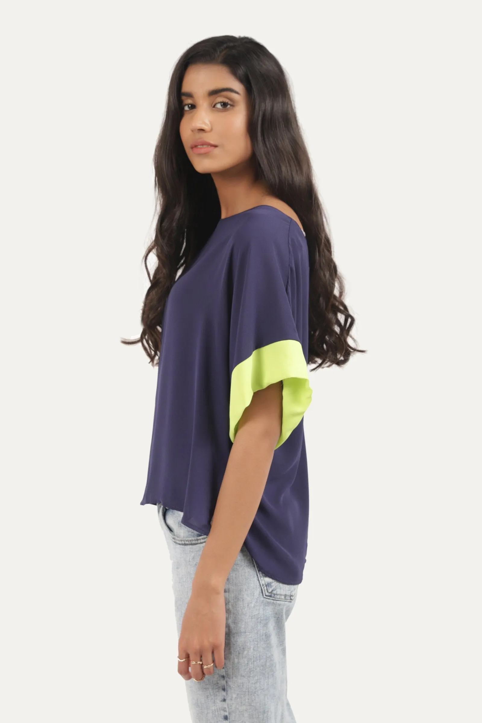 Loose Sleeve Shirt