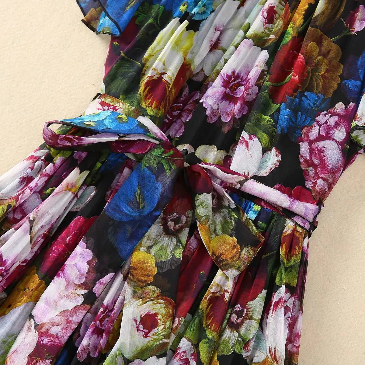 Women's Large Skirt Front Pleated Silk Chiffon Dress